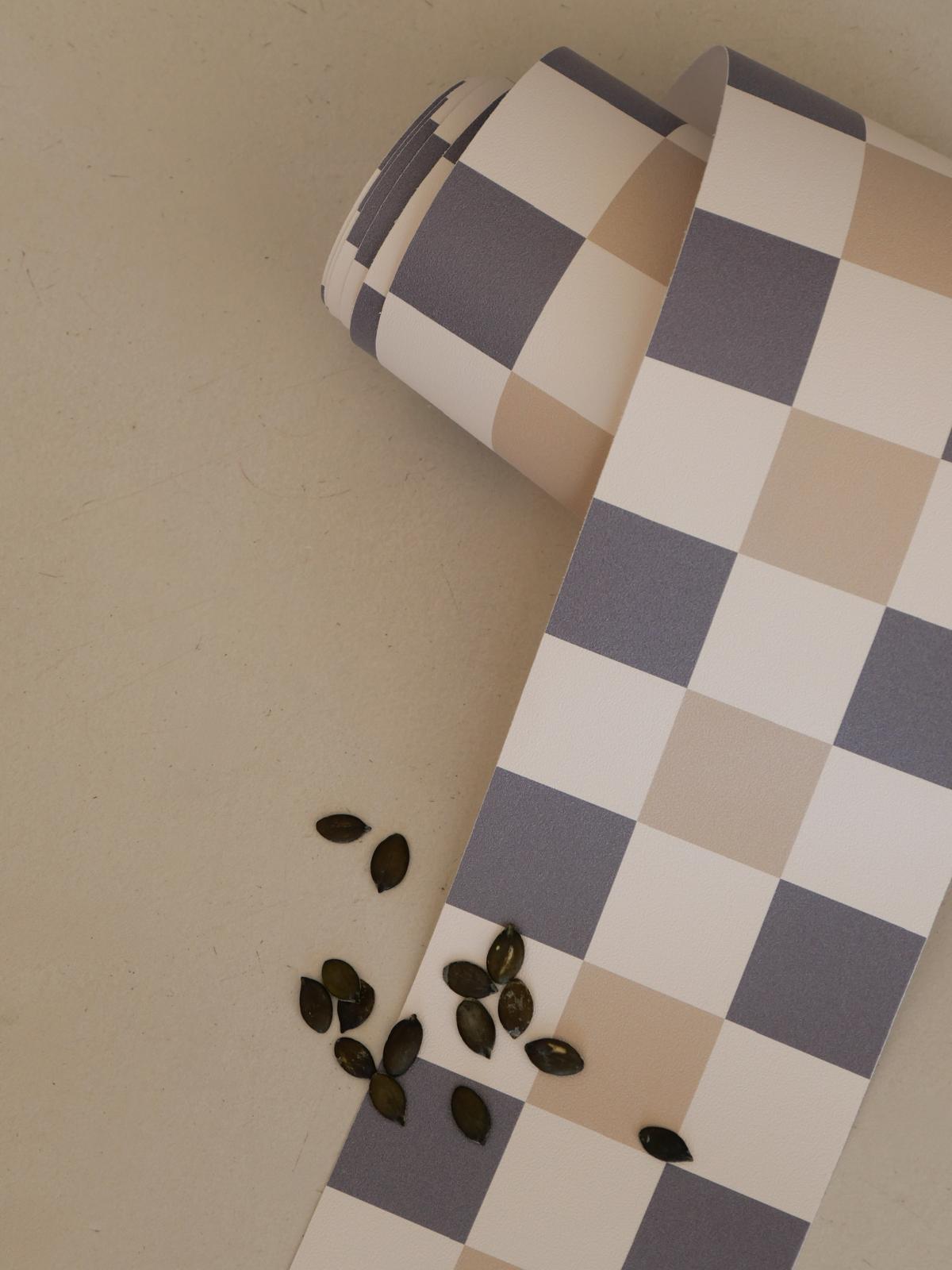 Rouleau de la frise Cadence Camel & Ardoise, damier ardoise, camel et crème — Bilboquet Déco