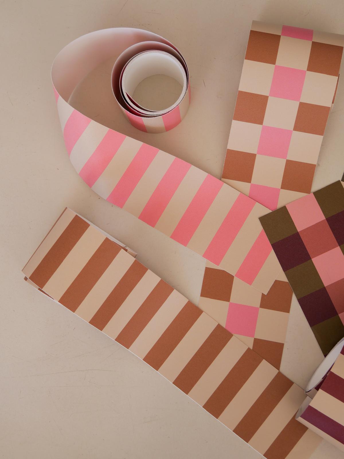 Frise Tempo Camel présentée aux côtés des autres frises de la collection — Bilboquet Déco