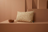 Coussin rectangulaire " Pause café " - Léopard camel